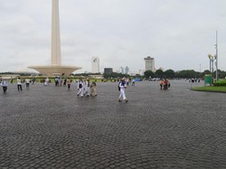Monas yang Mulai Sepi Sore Ini