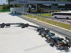 Bus Terbesar Dunia Buatan Volvo Bus Terbesar Dunia Buatan Volvo