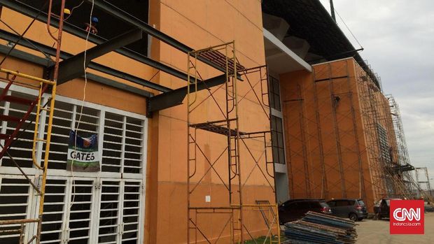 Ventilasi di beberapa bagian Stadion Pakansari masih belum