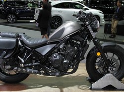 Motor Cruiser 500 cc Honda Dibawa ke Thailand