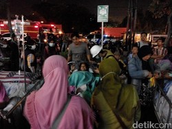 Gudang Arsip RSI Surabaya Terbakar, Puluhan Pasien Dievakuasi