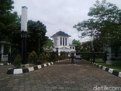 Wali Kota Nonaktif Cimahi Ditangkap KPK, Pejabat Sementara Tidak Mau Berkomentar