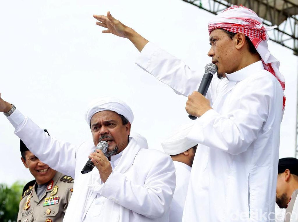 Tanggapan Munarman atas Syarat Habib Rizieq Bisa Pulang Cepat ke RI Tanggapan Munarman atas Syarat Habib Rizieq Bisa Pulang Cepat ke RI