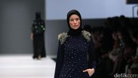 Foto: Koleksi Jenahara Black Label di Jakarta Fashion Week 2017