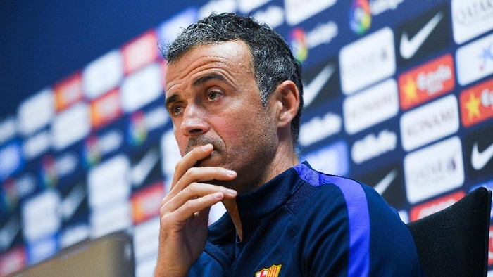 Enrique: Barca Bisa Atasi Absennya Busquets dan Iniesta