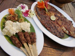 Akhir Pekan Melepaskan Penat di Ancol? Ada Makanan Enak di 7 Restoran Ini