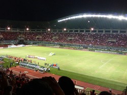 Jokowi dan Novanto Duduk Sebelahan Nonton Sepakbola Indonesia Vs Vietnam