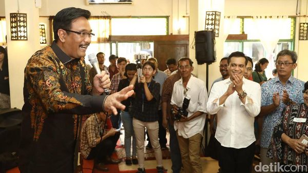 Djarot Silahturahmi Dengan Keluarga Eyang Djoyodigdo