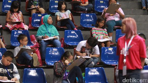 Ratusan Siswa Ikuti EF National Competition 2016