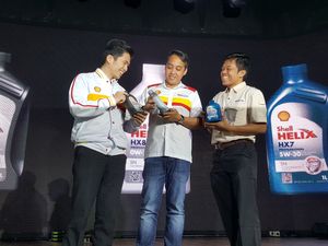 Shell Luncurkan Pelumas Shell Helix Professional Shell Luncurkan Pelumas Shell Helix Professional