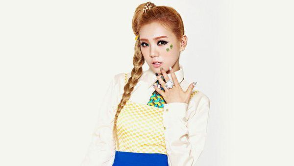 Terungkap! Wajah Asli 9 Idola K-Pop yang Berubah karena Operasi Plastik