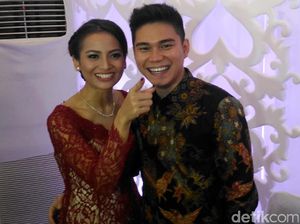 Pengajian Jelang Nikah, Acha Septriasa Menangis