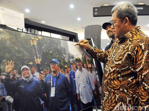 Seratus Foto Kilas Balik Jabar Kahiji PON XIX Dipamerkan Seratus Foto Kilas Balik Jabar Kahiji PON XIX Dipamerkan
