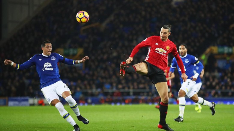 Ibrahimovic Beri MU Keunggulan di Babak Pertama