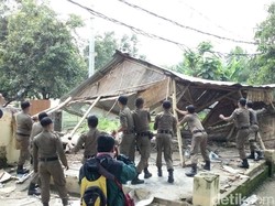 Dianggap Tebang Pilih, Pemilik Warung Remang-remang Protes Dirazia