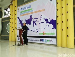 Bangganya Aher, Produksi Padi Jabar Selalu Lebih Jago dari Daerah Lain