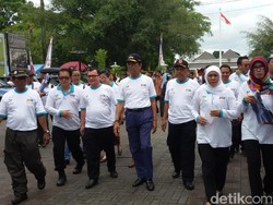 Mensos Khofifah Deklarasikan Yogyakarta Sebagai Kota Relawan