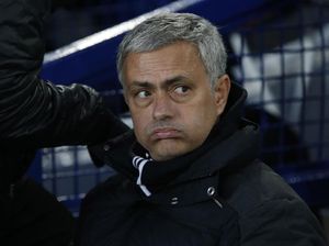 Standar Ganda Media yang Bikin Mourinho Jengkel
