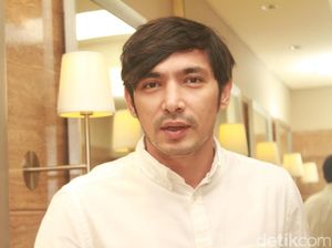 Abimana Arya Jajal Kemampuan Baru di Dunia Perfilman Abimana Arya Jajal Kemampuan Baru di Dunia Perfilman