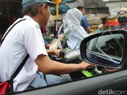 Minim Angkutan Umum, Anak Sekolah di Tasikmalaya Pilih Naik Motor