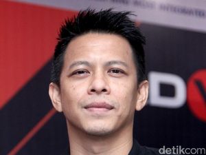Akun Gosip yang Sebarkan Foto Ariel NOAH dengan Seali Minta Maaf Akun Gosip yang Sebarkan Foto Ariel NOAH dengan Seali Minta Maaf