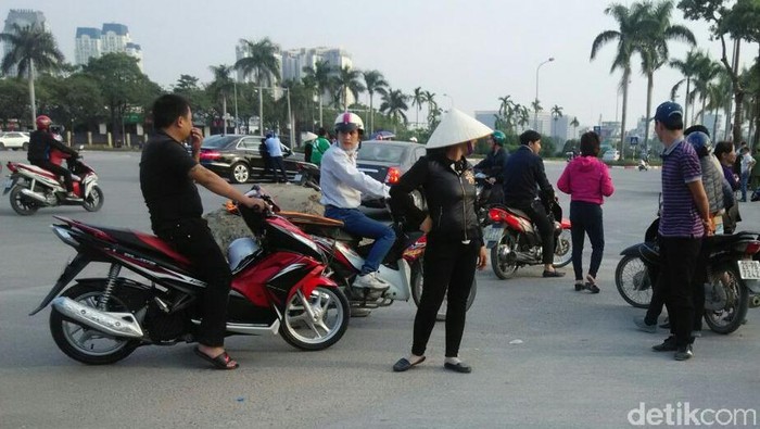 Calo Juga Beraksi di Stadion My Dinh