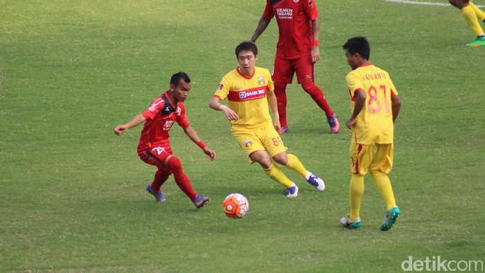 Bhayangkara FC Diredam Semen Padang 2-2