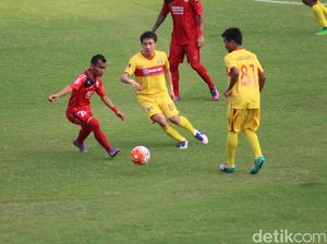 Bhayangkara FC Diredam Semen Padang 2-2