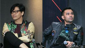 Gaya Armand Maulana dan Judika, Pilih Siapa?