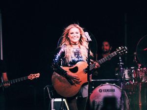Masuk Nominasi Best New Artist, Ini Ekspresi Kelsea Ballerini