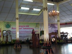 Menko Puan Buka Kongres XXI Persatuan Tamansiswa di Yogyakarta