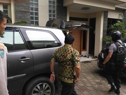 KPK Geledah Rumah di Cimahi, Disebut-sebut Milik Anggota DPR