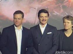 Ketika Matt Damon dan Pedro Pascal Bertemu di The Great Wall