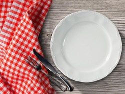 Hati-hati, Pola Makan Seperti Ini Bisa Picu Bau Mulut