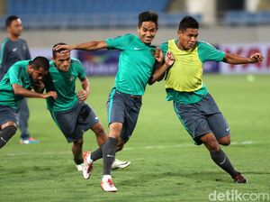 Timnas Indonesia Jajal My Dinh National Stadium