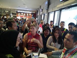 Pesawat AirAsia dari Yogyakarta ke Jakarta Delay Parah, Penumpang Resah