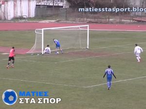 Apes! Pemain Ini Sudah Lewati Kiper tapi Gagal Bikin Gol dari Jarak Dekat