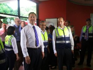 Mendag Australia: Pabrik Coca-cola Contoh Investasi yang Membuka Lapangan Kerja