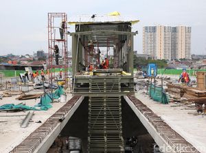 Pembangunan Halte Busway Tendean-Ciledug Dikebut