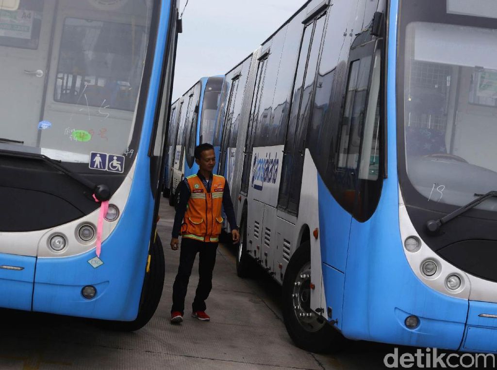 Selain Bikin Ahok Kapok, Zhongtong Pernah Terbakar karena Overheat Selain Bikin Ahok Kapok, Zhongtong Pernah Terbakar karena Overheat