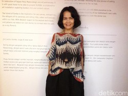 Perayaan Hari Bumi Versi Chitra Subyakto