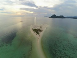 Pasti Kamu Belum Tahu, Pulau Berbentuk Hati di Jawa Timur