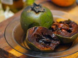 Buah Rasa Cokelat Ini Bisa Jadi Pengganti Cokelat yang Menyehatkan