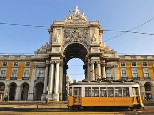 5 Spot Wisata Portugal untuk yang Habis Nonton Final Liga Champions 5 Spot Wisata Portugal untuk yang Habis Nonton Final Liga Champions