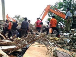 Tinjau Lokasi Gempa, Kapolda Aceh: Yang Terparah di Ulee Glee dan Meureudu