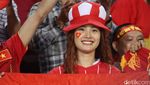 Suporter Indonesia Ramaikan My Dinh National Stadium
