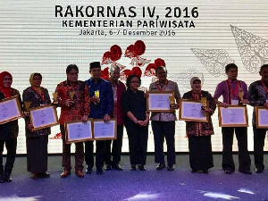 Kolaborasi Kemendesa PDDT dengan Homestay Desa Wisata