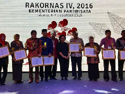 Kolaborasi Kemendesa PDDT dengan Homestay Desa Wisata