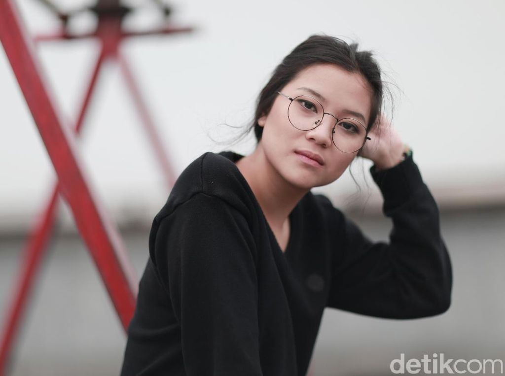 Danilla Gunakan Karya untuk Atasi Ego Danilla Gunakan Karya untuk Atasi Ego
