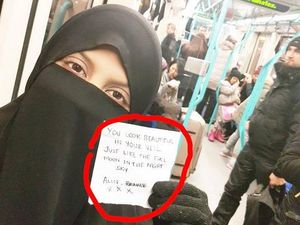 Bercadar di Kereta, Wanita Ini Dapat Surat Cinta dari Orang Misterius